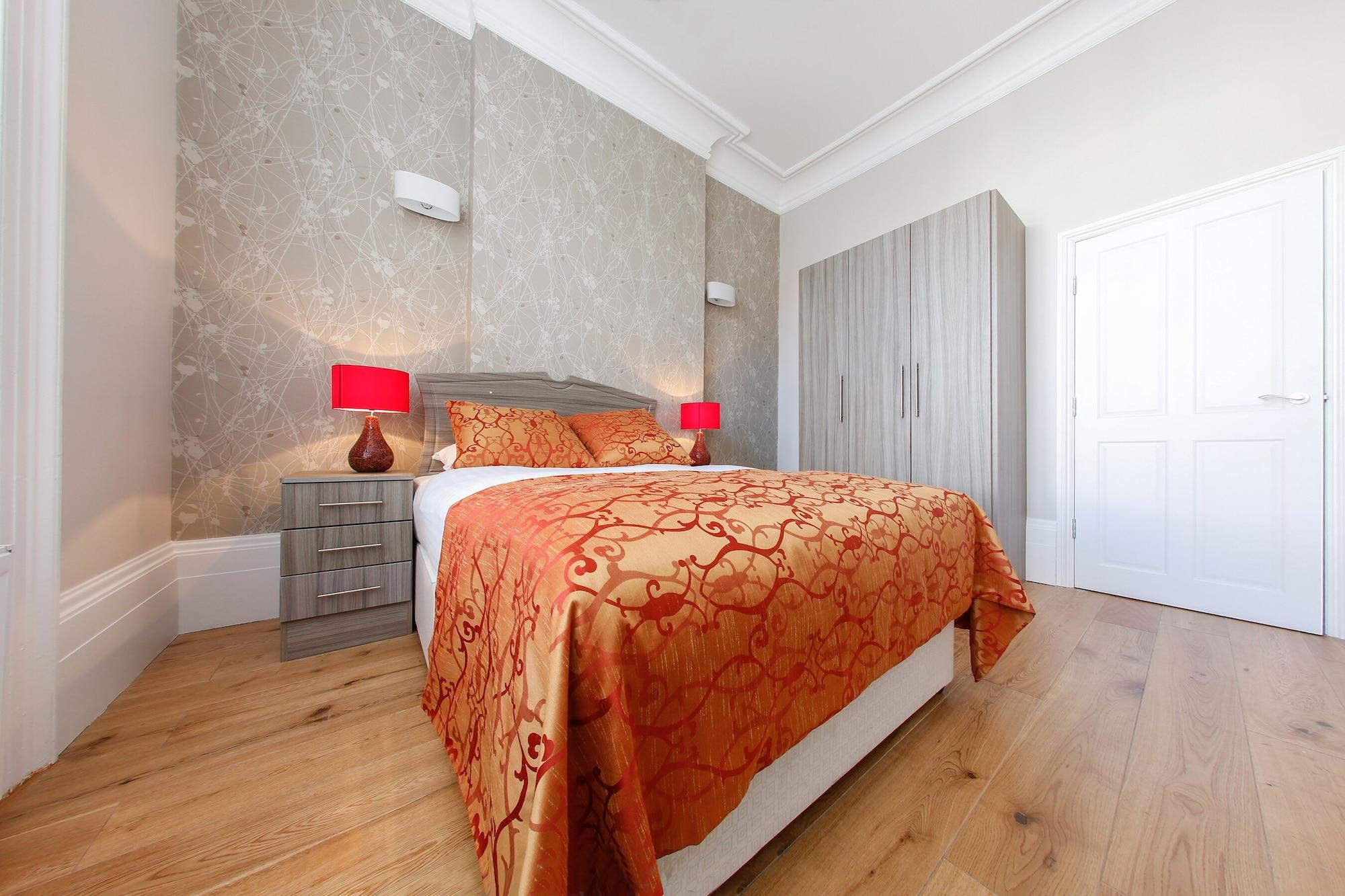 Lancaster Gate Apartamento *