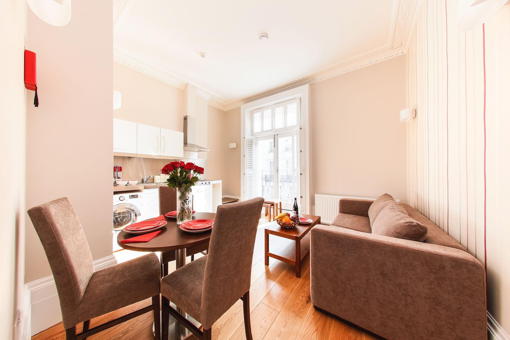 Lancaster Gate Apartamento *